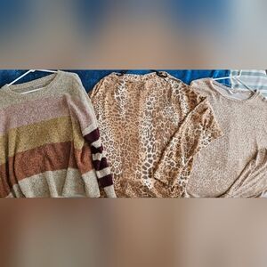 Leopard Print Women's Sweater/Tops